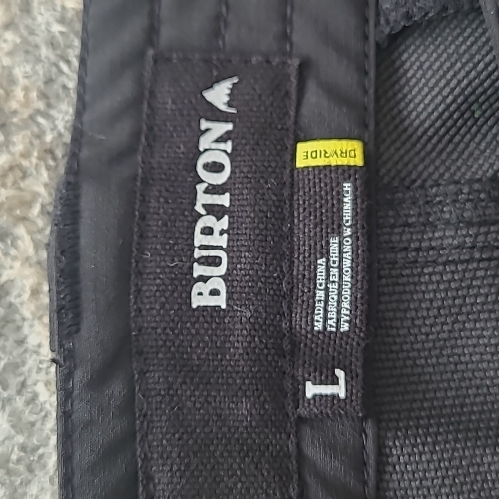 Burton Black Flat Front Shorts Classic Design - Picture 3 of 3